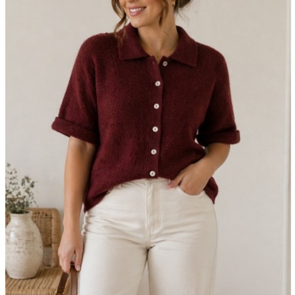 a loves a Women's Burgundy Button Front Collared Cardigan Sweater Size M